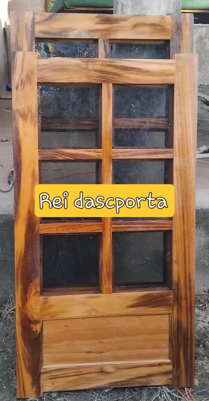 Porta de Madeira com Vidro - Rei das Portas