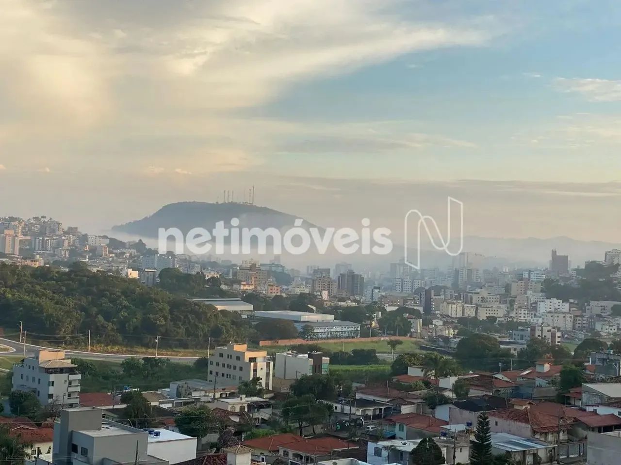linca casa no Morro do Sol - Itauna - MG