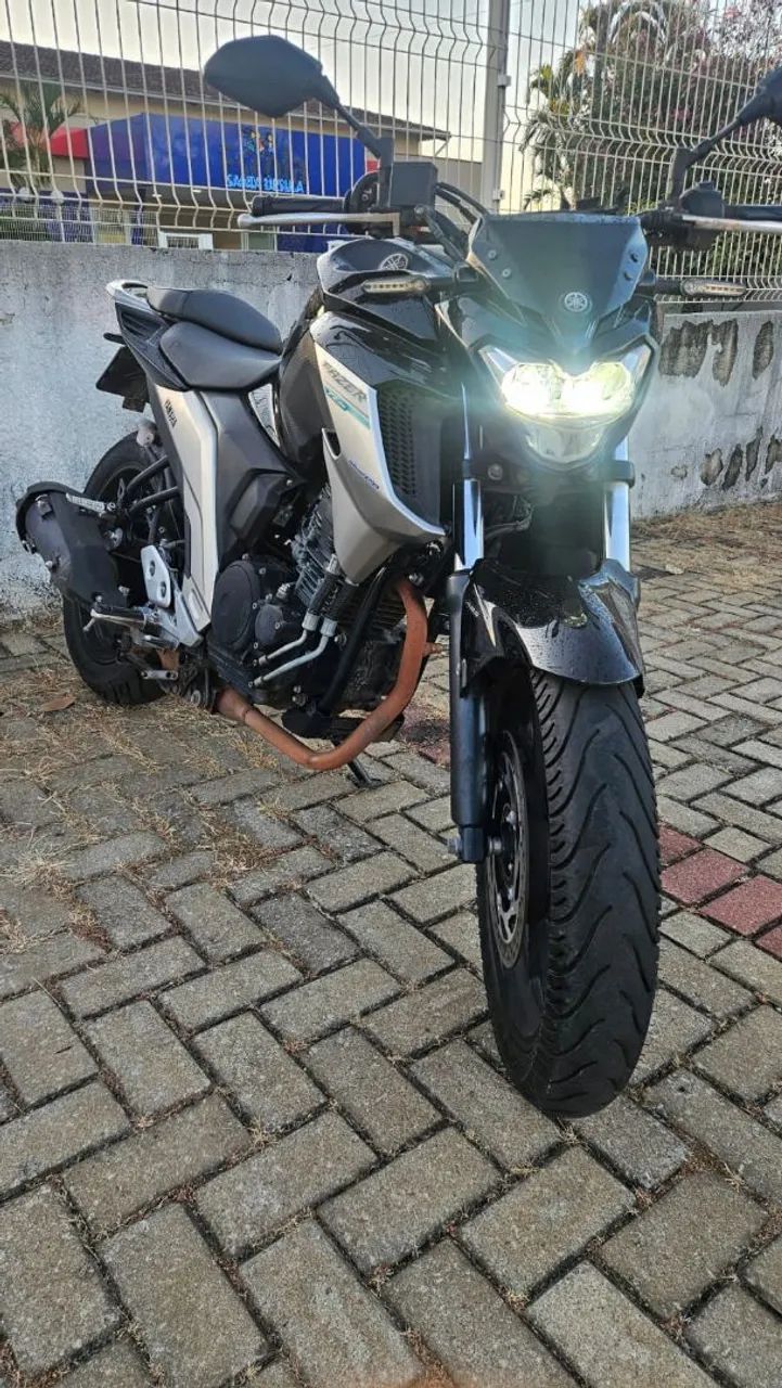 Vende_se ou troca em Uma 160 cilindradas  - Foto 2