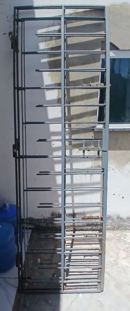 Grade de Ferro ( 2 partes )