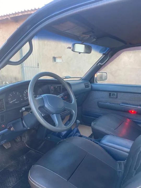 Vendo ou troco carro menor valor 