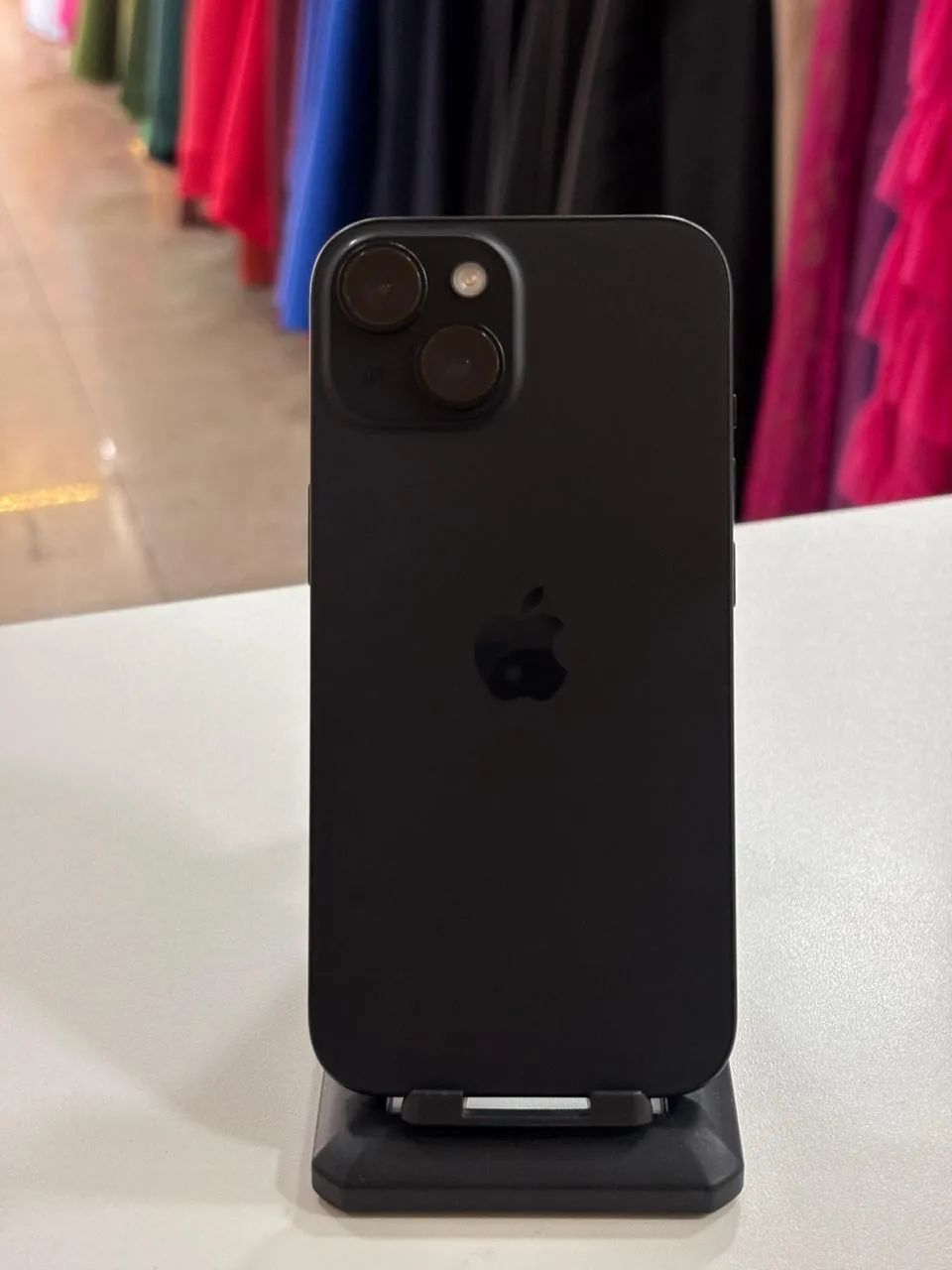 iPhone 15 128gb preto - EXCELENTE ESTADO - Celulares e Smartphones