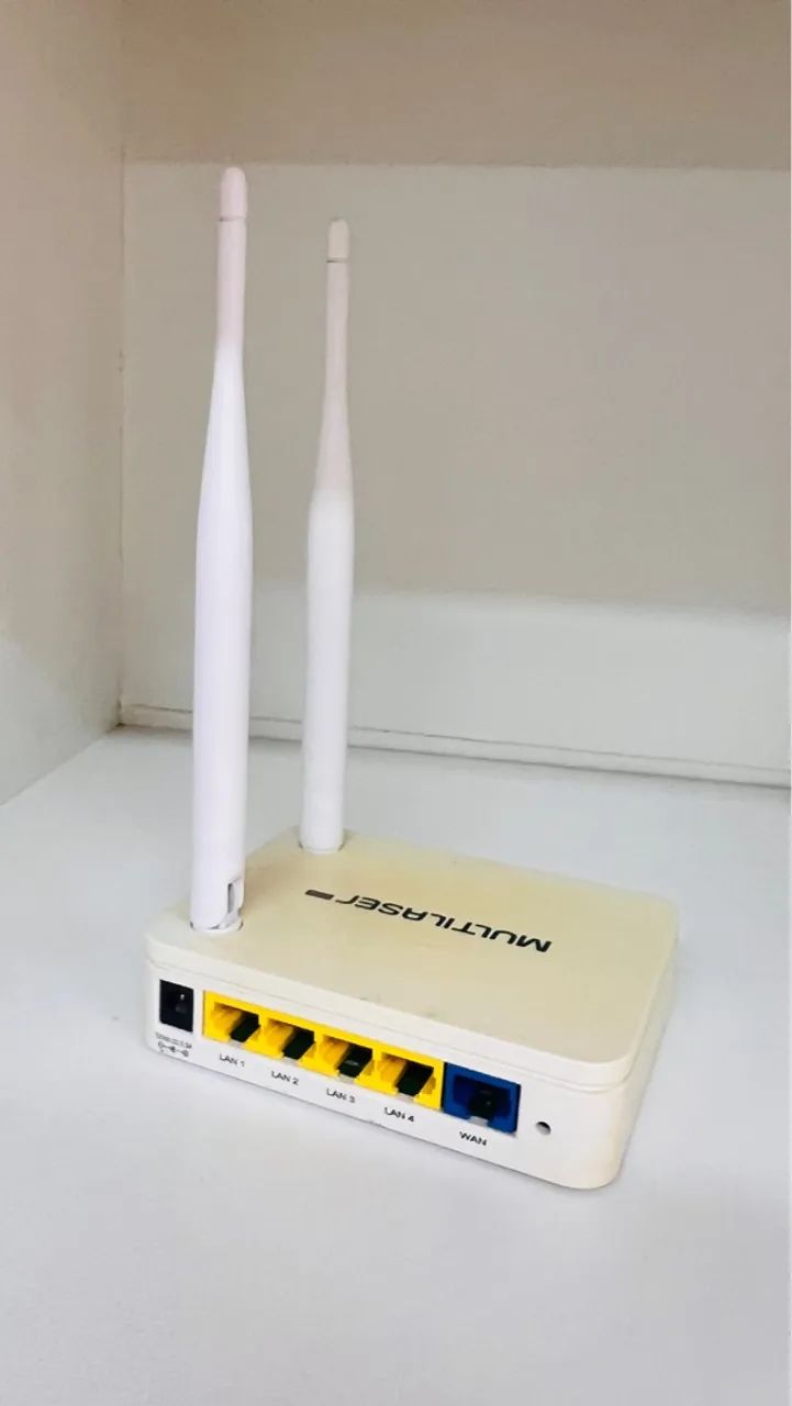 ROTEADOR MULTILASER RE 172 USADO LOTE  10 UNIDADES SEM FONTE