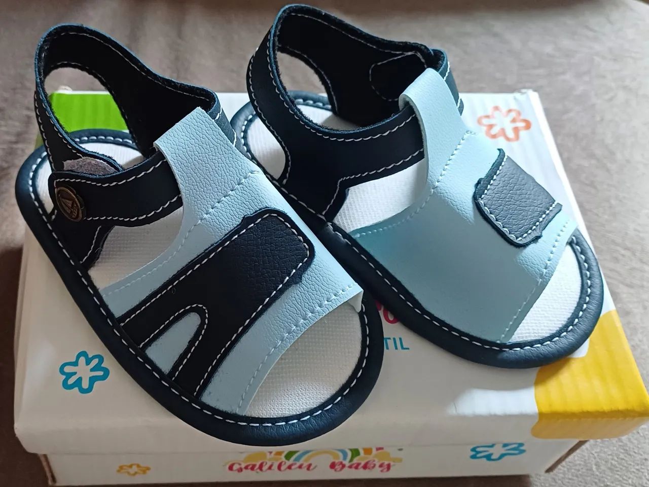 Sandálias Bebê Azul - Tamanho 17 - Foto 2