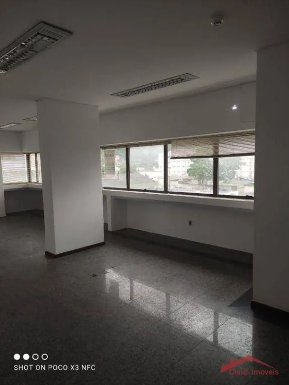 Sala, 32 m² - venda por R$ 170.000,00 ou aluguel por R$ 1.590,00/mês - Centro - Joinville/ - Foto 2