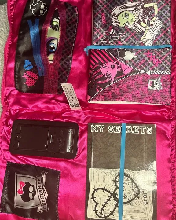 Travesseiro Monster High Freaky Fabulous - Foto 3