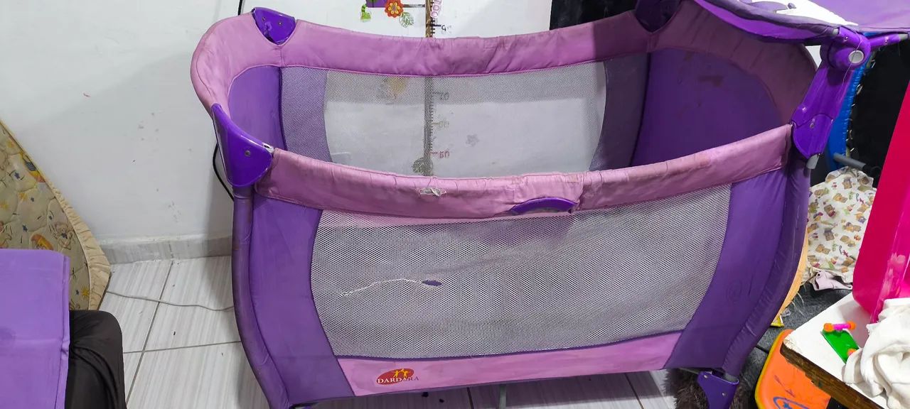 Berço Cercado para Bebê completo com colchão 