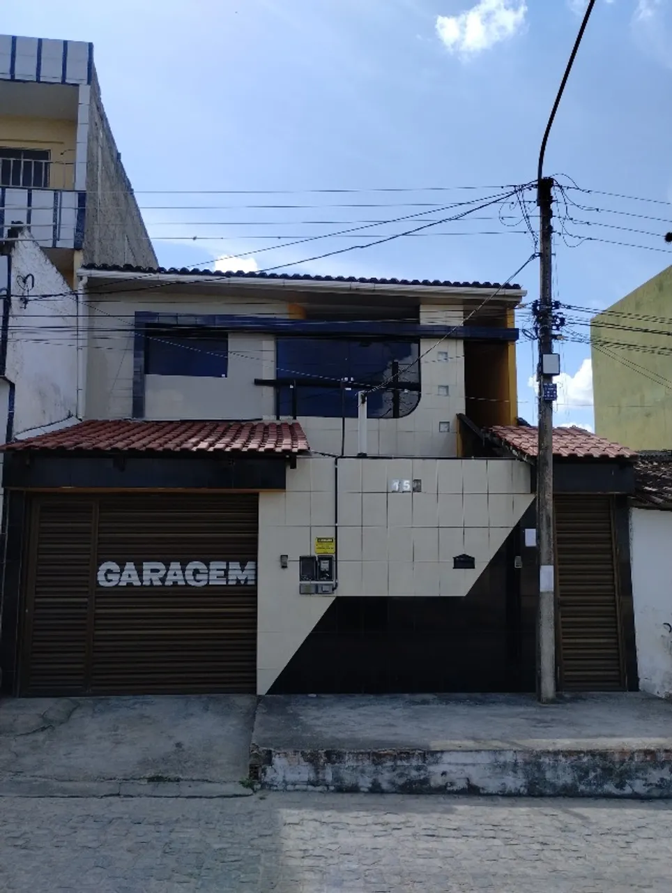 Sobrado com Dois Imóveis Independentes à Venda - Bairro Kennedy | Caruaru-PE