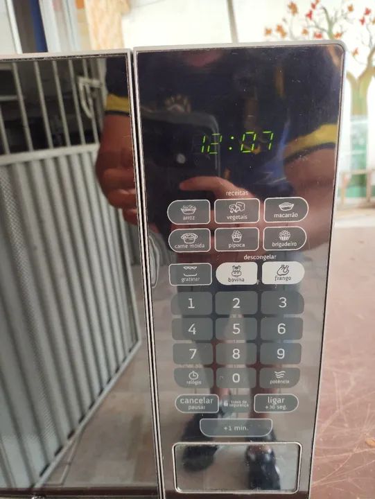 Microondas Consul,30 lts,110 volts, entrego e dou garantia  - Foto 2
