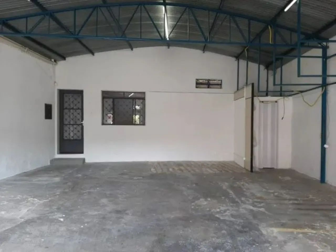 Galpão á venda no Imirim com 115m² 5 ou mais vagas.