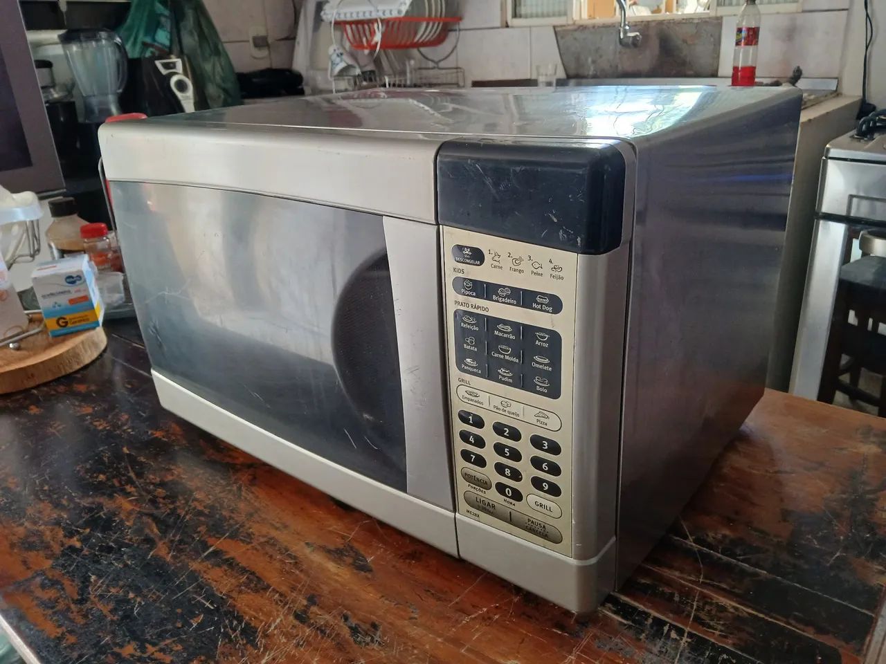 Microondas Electrolux 28 litros inox com grill - Foto 3