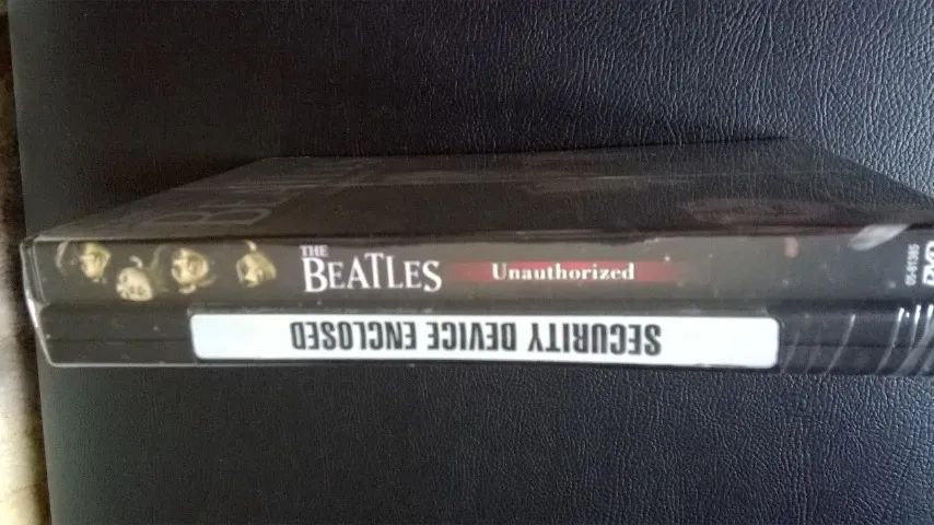 2 dvd's importados (USA) dos Beatles ainda lacrados de fábrica - oportunidade!!! - Foto 4