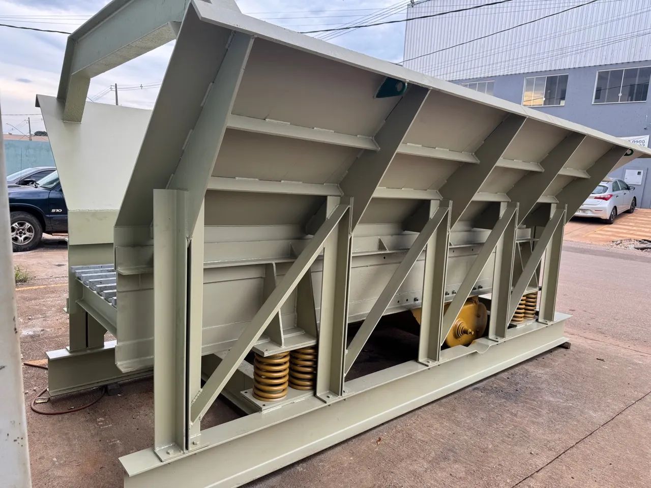 Alimentador vibratório 4,00x0,90 ( com garantia ) - Foto 3