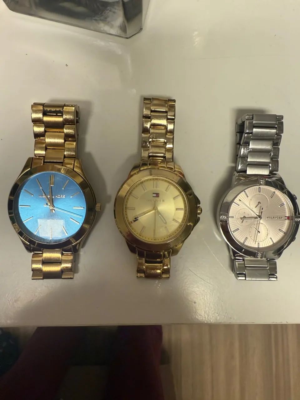 Relógios Tommy Hilfiger e Michael Kors