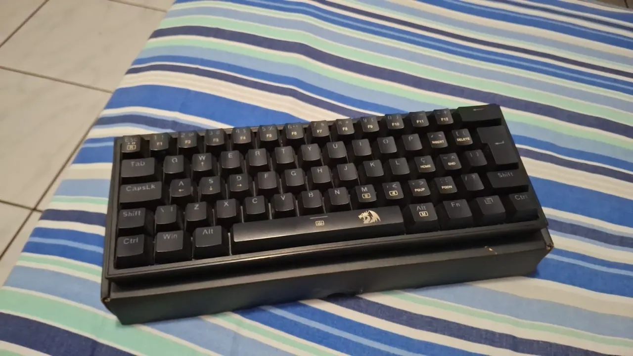 Mouse Logitech 305 e teclado redragon Fizz - Foto 5