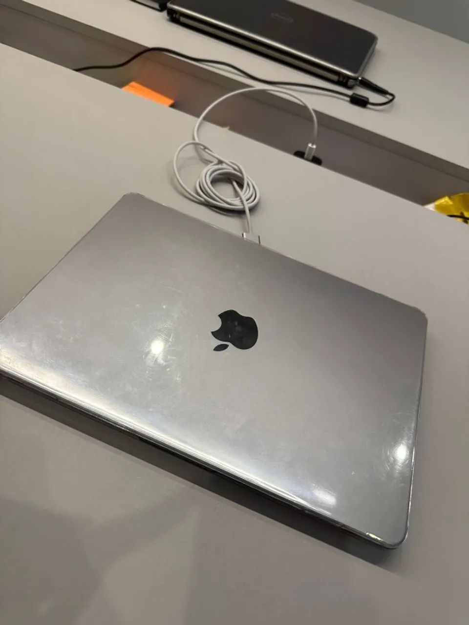 Macbook Air M2 8GB - Foto 3