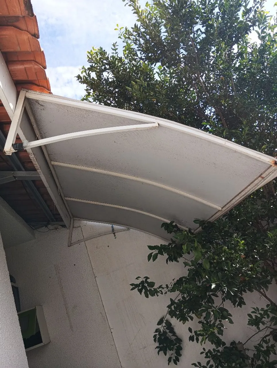 VENDO TOLDO PARA AREA EXTERNA