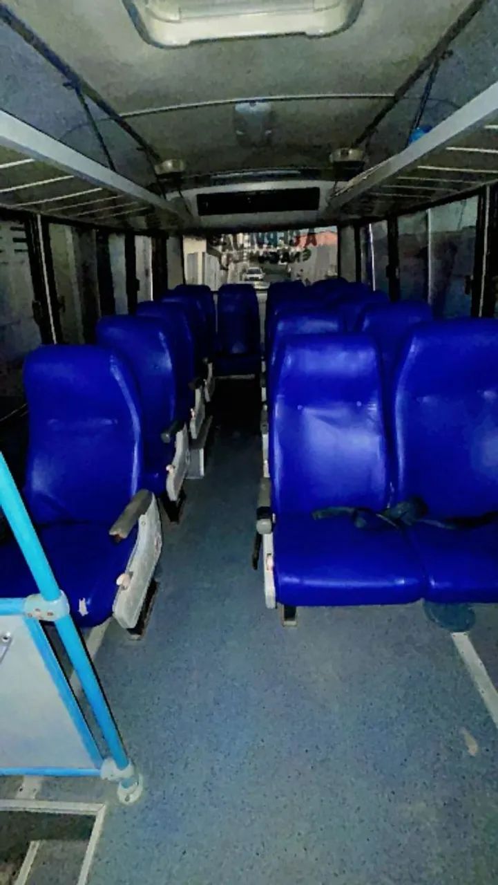 Micro ônibus 2001 R$55,000 - Foto 2
