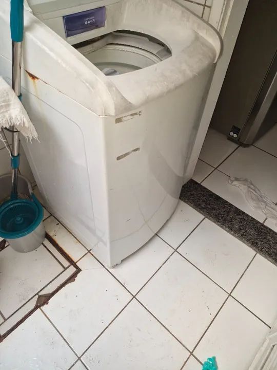 Maquina de Lavar Roupas - Eletroclux  8kg - Foto 2