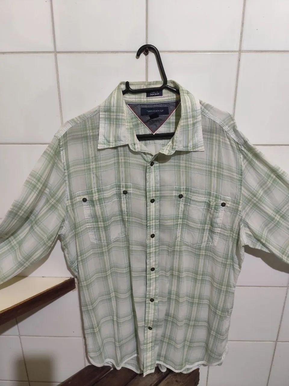 Camisa Tommy Hilfiger Verde e Branca - Foto 2