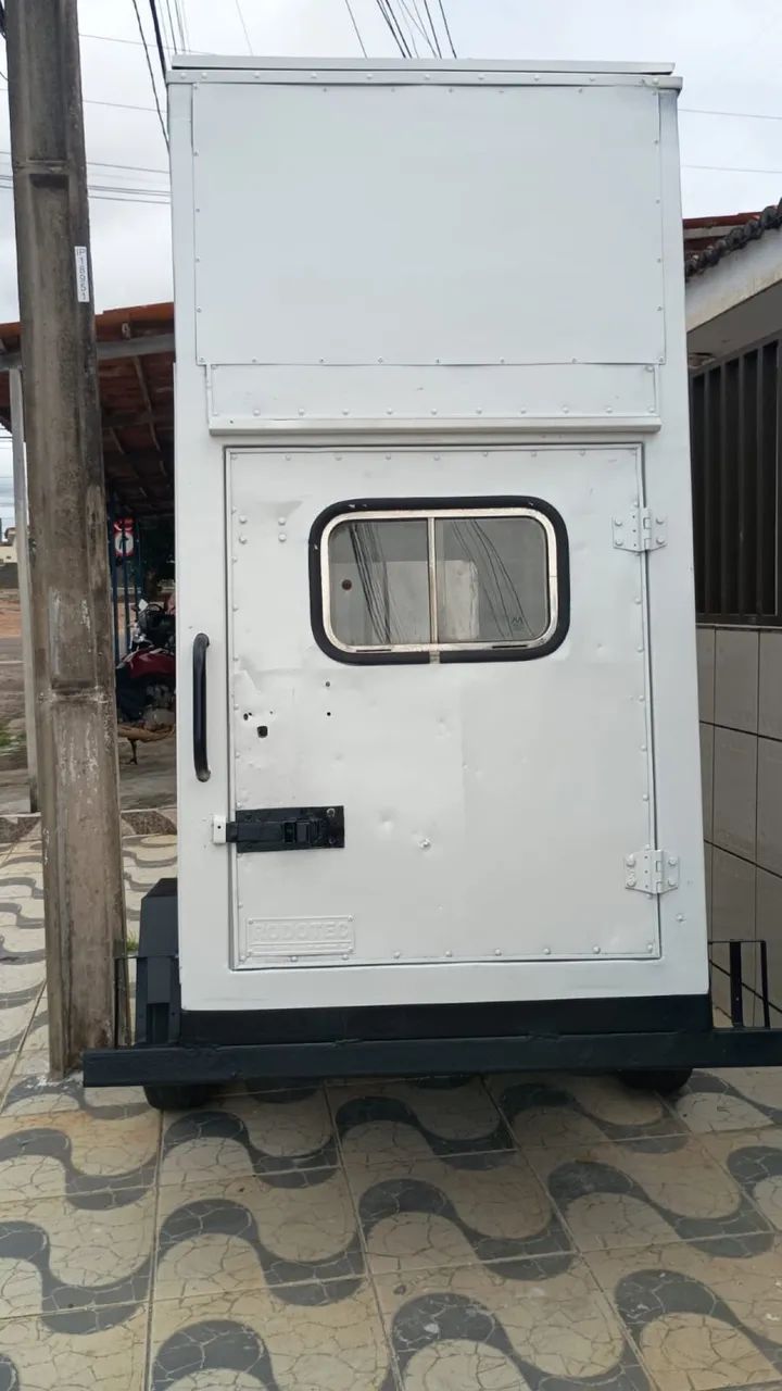 Vendo trailer em bom estado já emplacado preço a combinar  - Foto 4