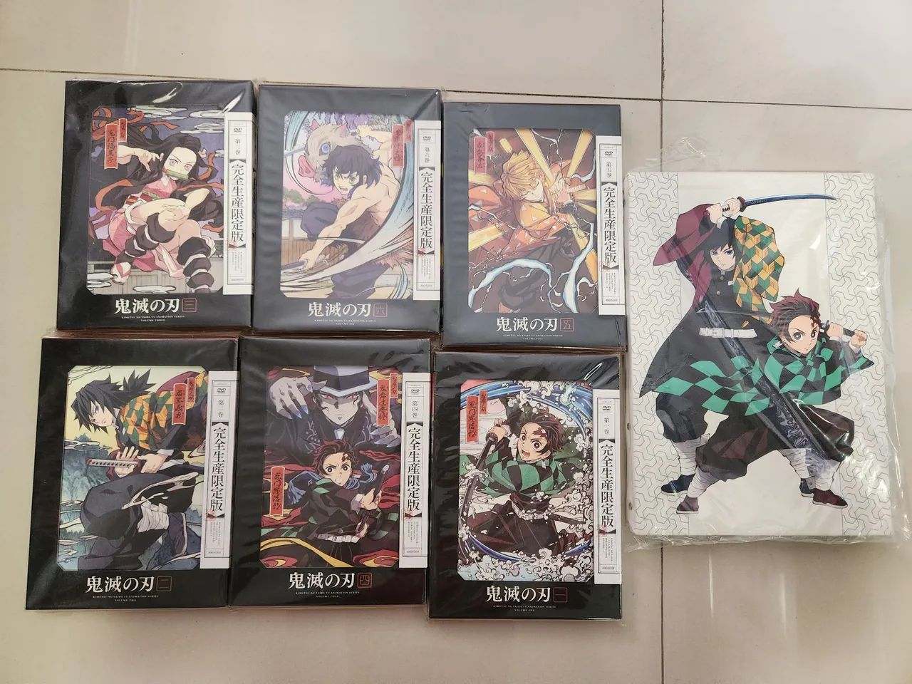 Coleção de DVD's Kimetsu no Yaiba (demon slayer)
