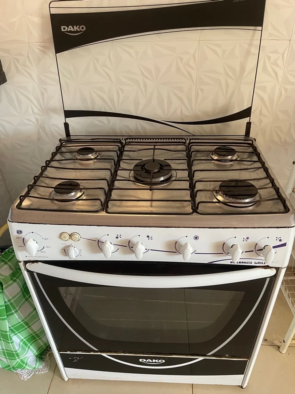 Fogão Dako 5 Bocas com Forno e Grill