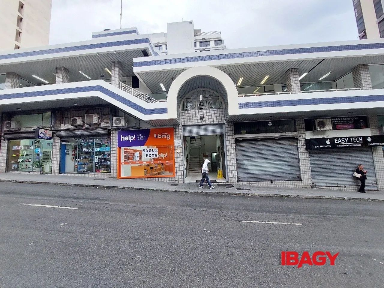 Oportunidade! Salas/Conjuntos em Centro - Florianópolis