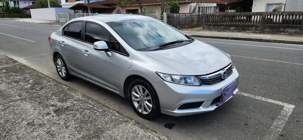 Civic G9 LXS 2012 manual 
