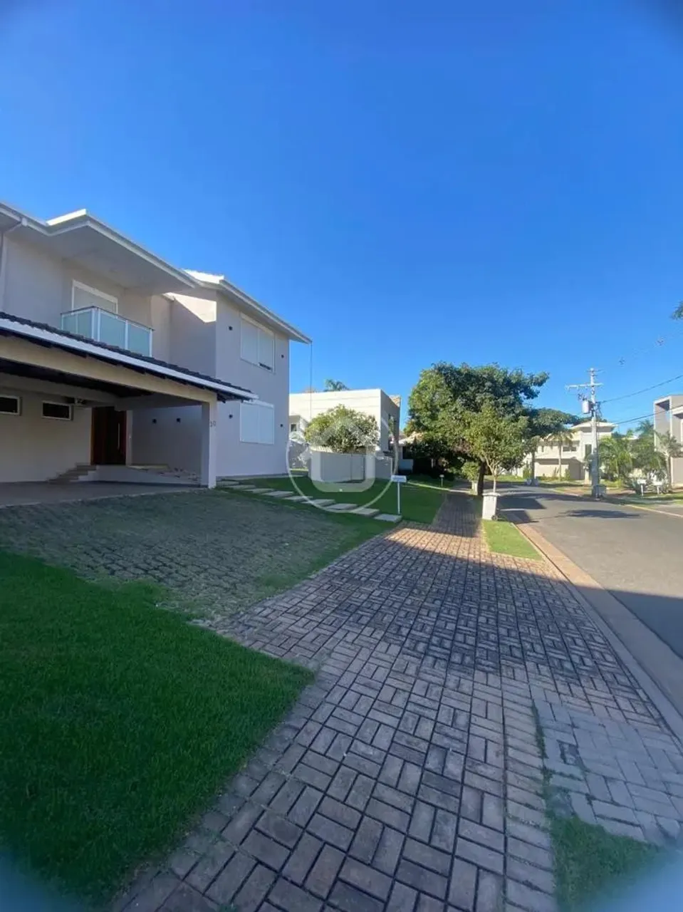 SOBRADO ALPHAVILLE 1