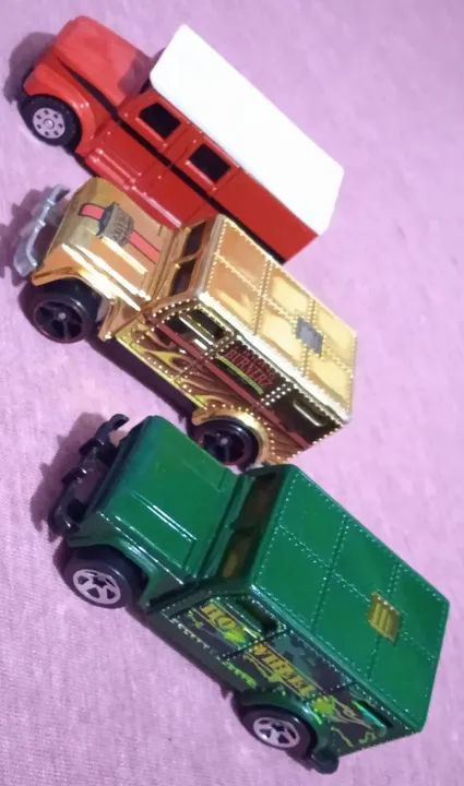 Lote com 12 carrinhos  - Foto 4