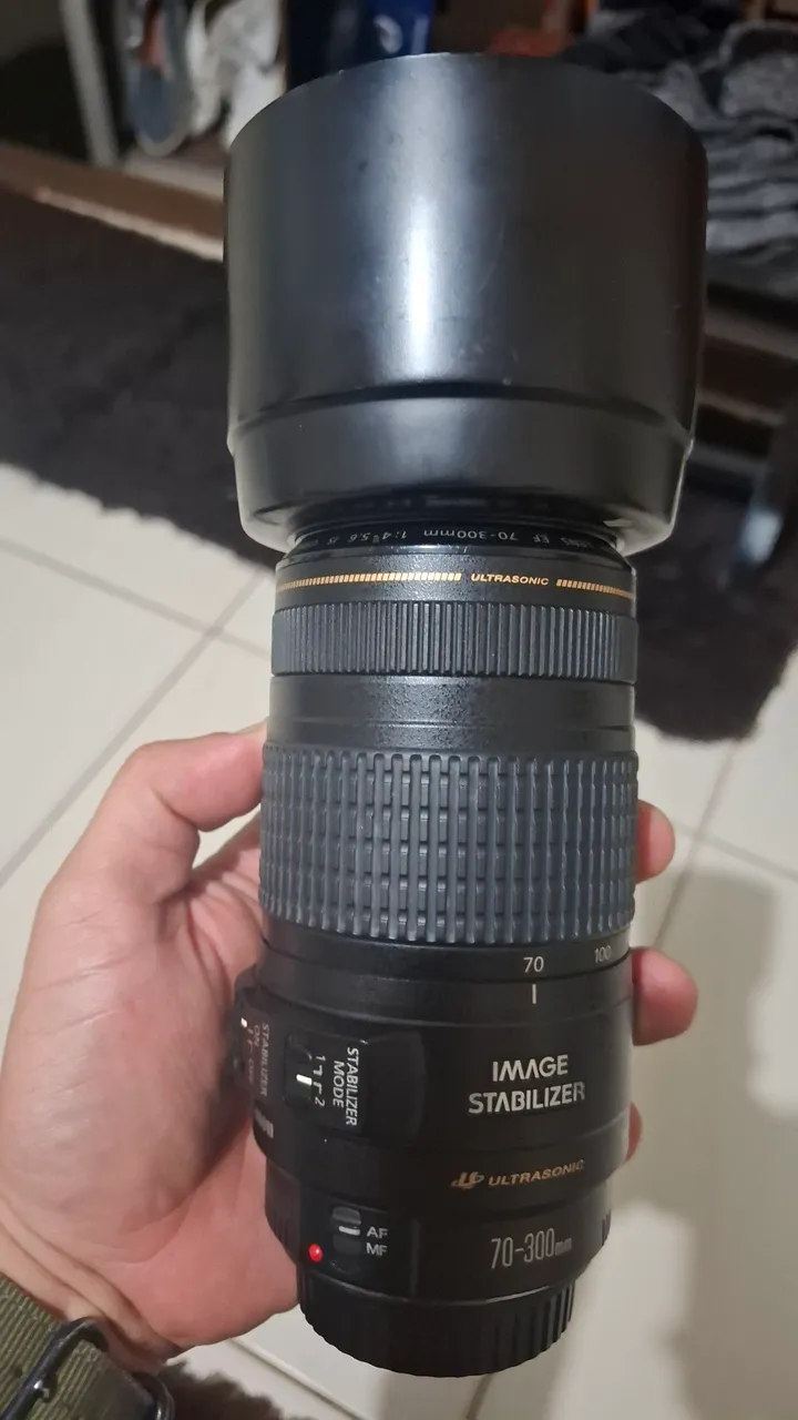 Lente Canon 70-300mm Ultrasonic Image Stabilizer