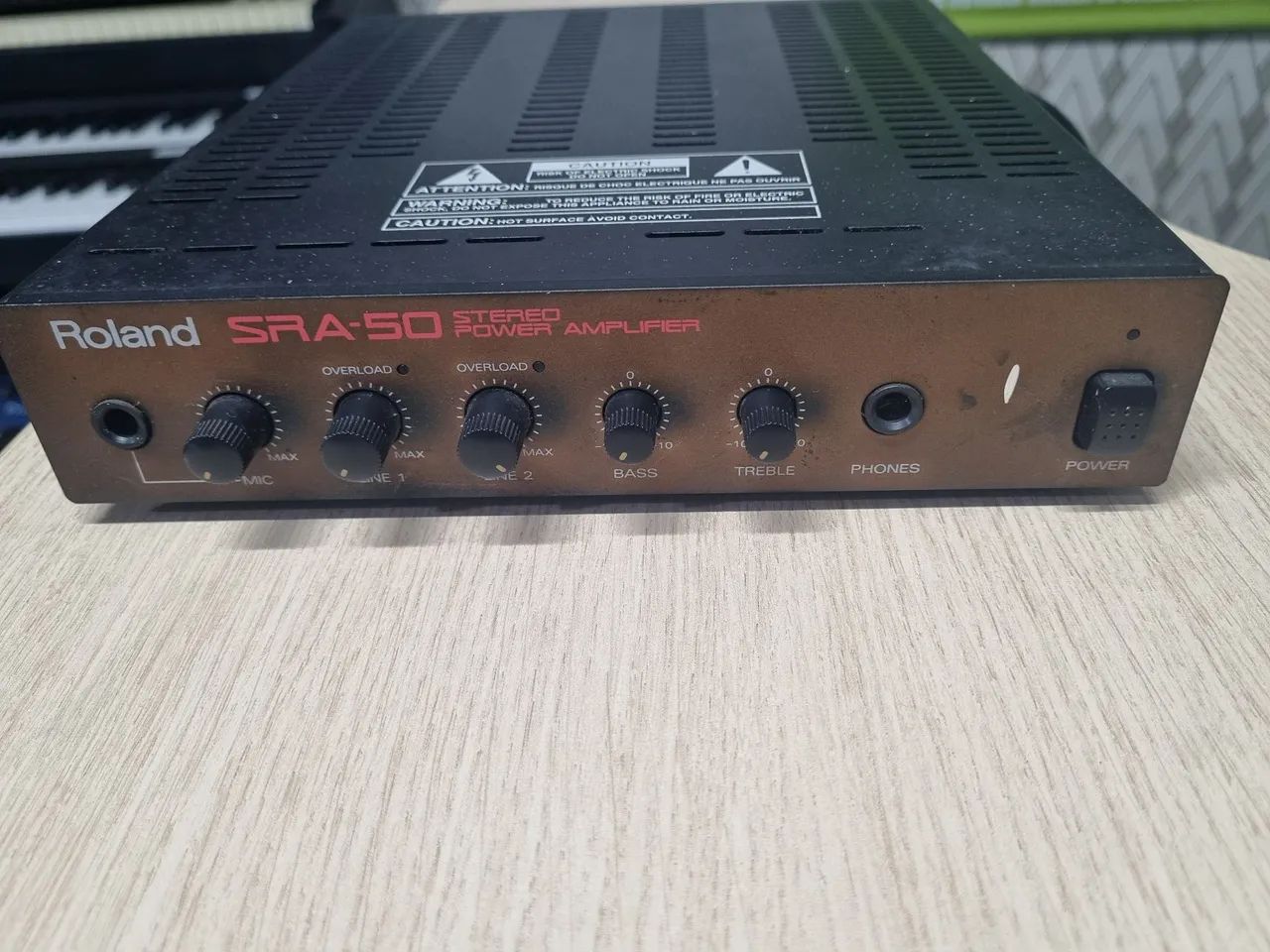 Amplificador Roland SRA-50