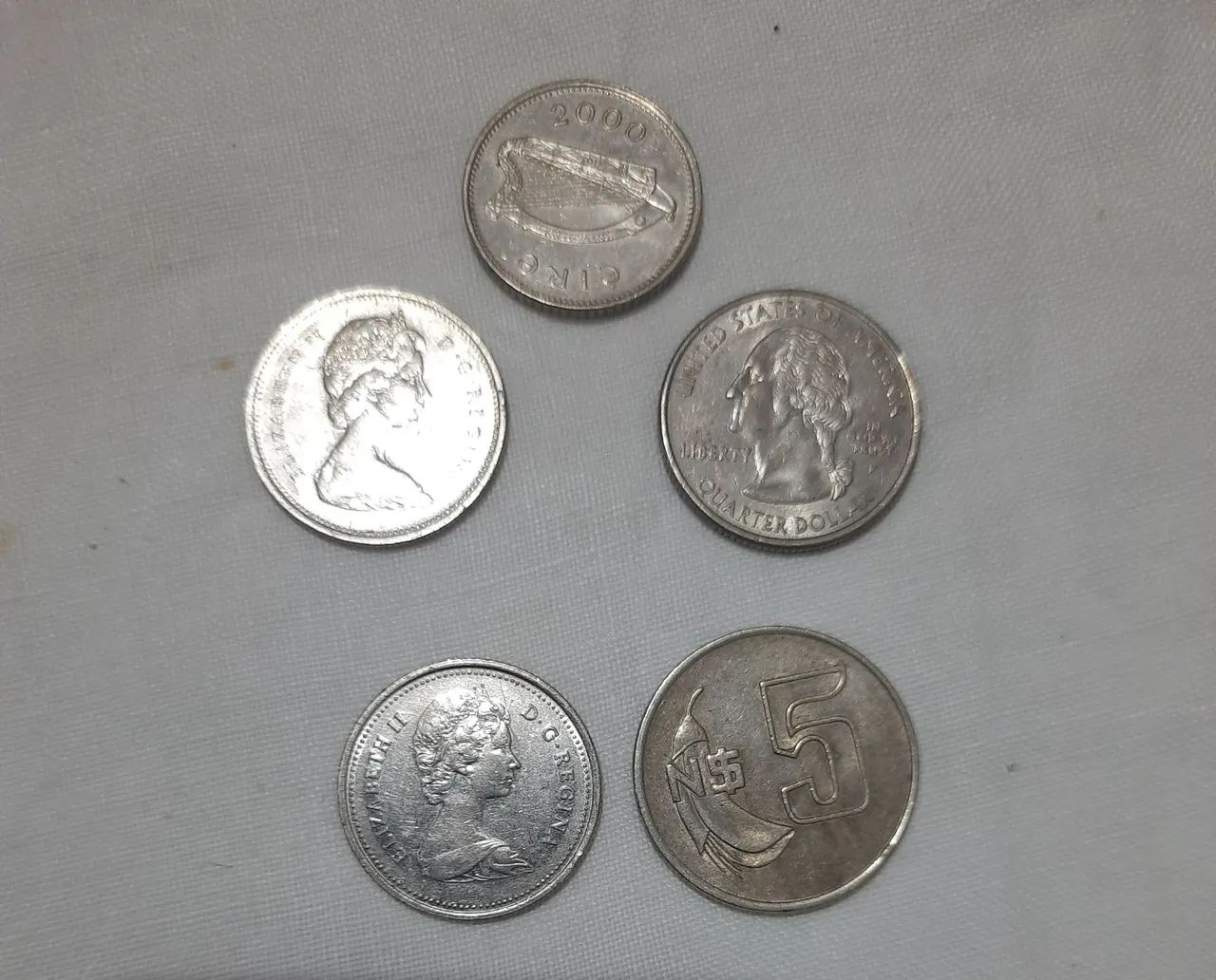 Moedas antigas estrangeira diversas