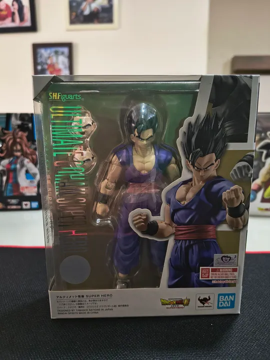 SH Figuarts Ultimate Gohan - Dragon Ball Z lacrado