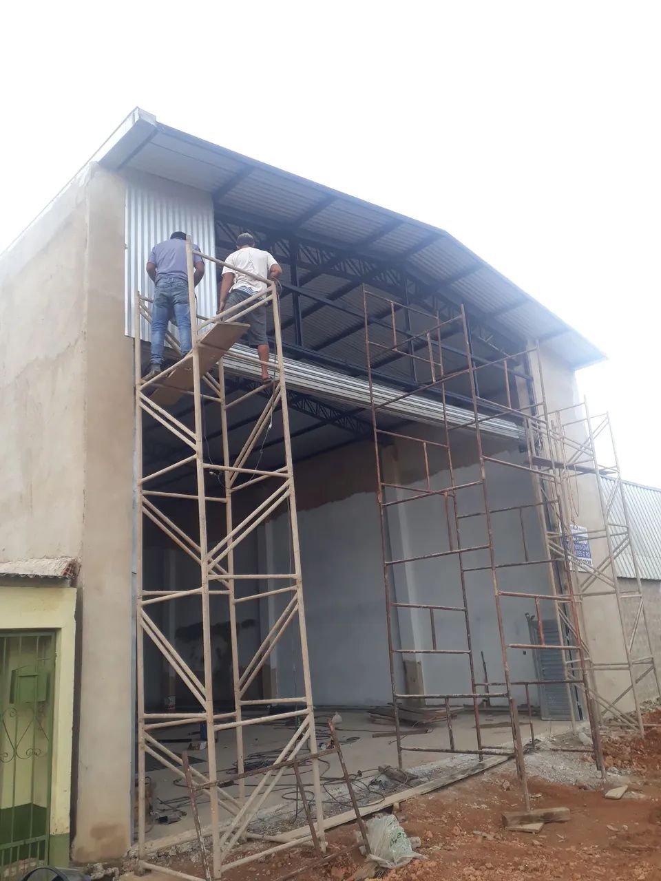 Preciso de serralheiro experiênte *  - Foto 3