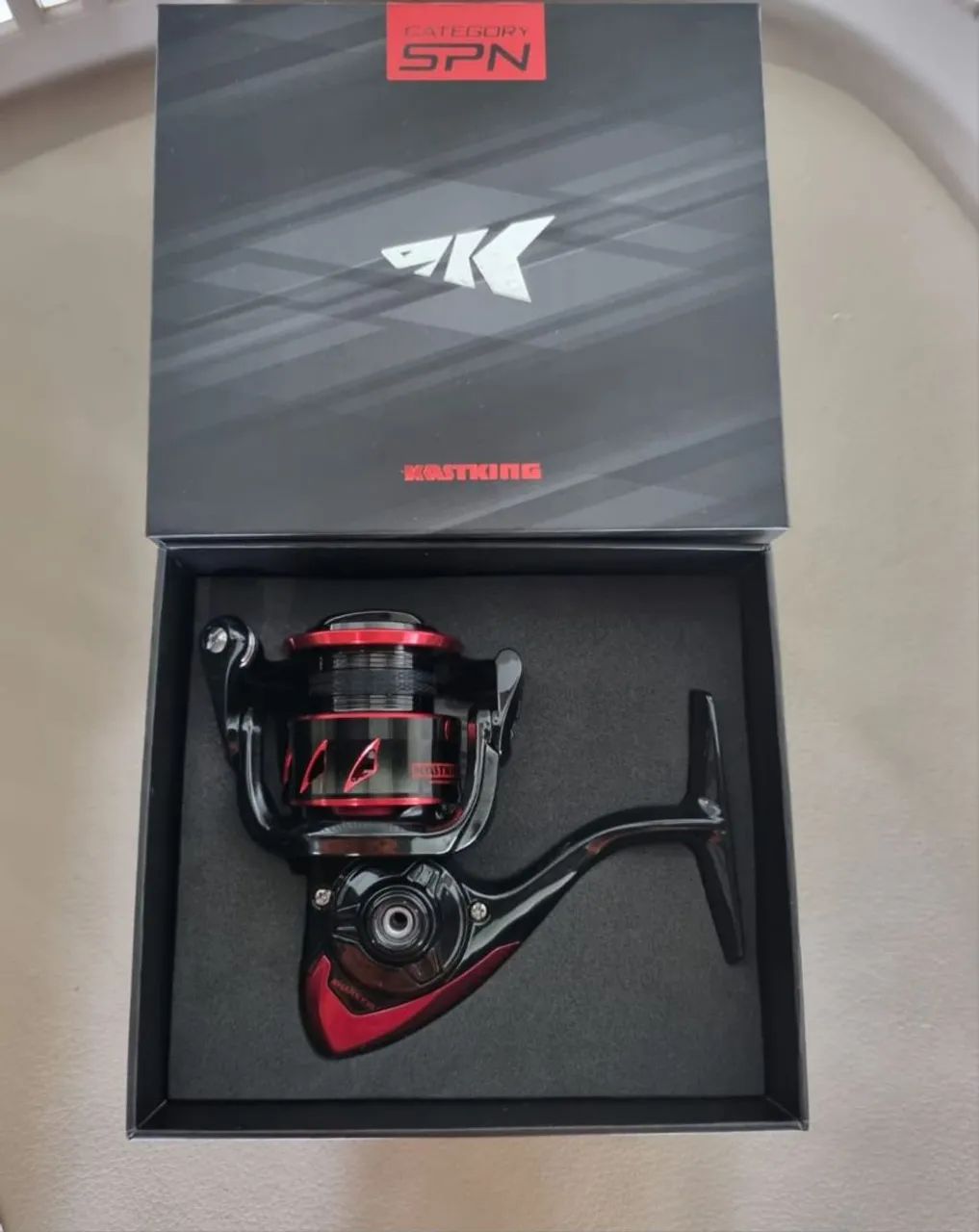 Molinete Kastking Sharky III 1000-NOVO - Foto 2