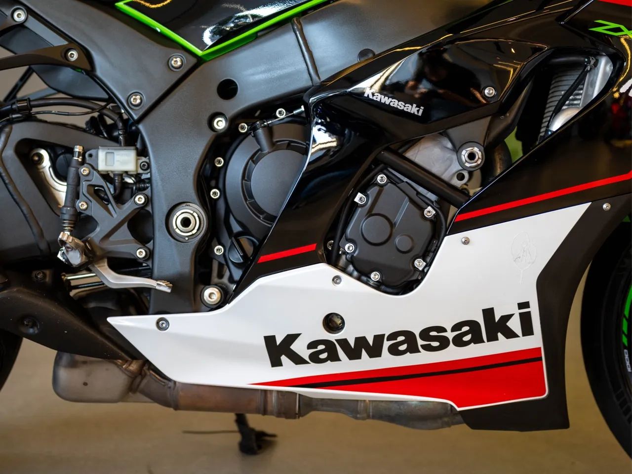 Kawasaki Zx-10/ Zx-10r 1000cc 2022 - 1427488713 | OLX