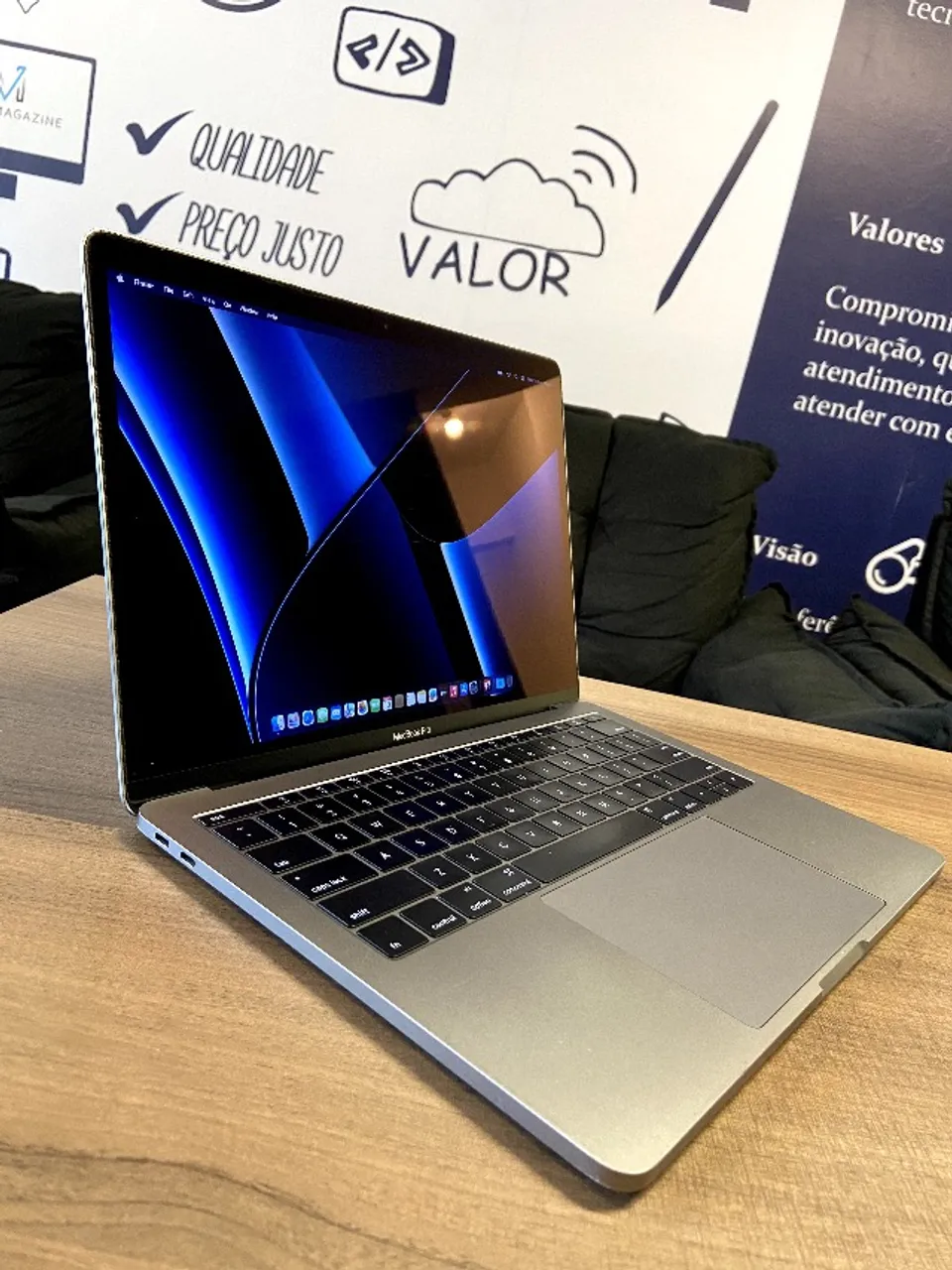 macbook pro 13 i7 16gb