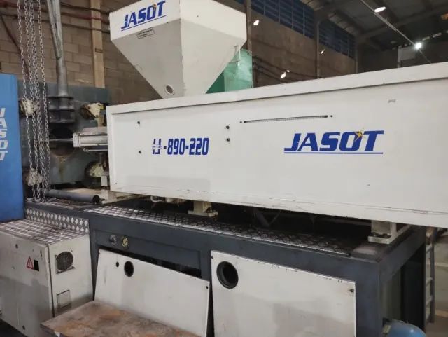 injetora plastico