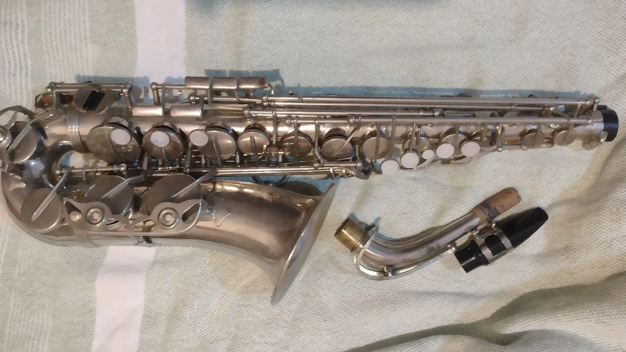 Saxofone Alto Weril Master Mib