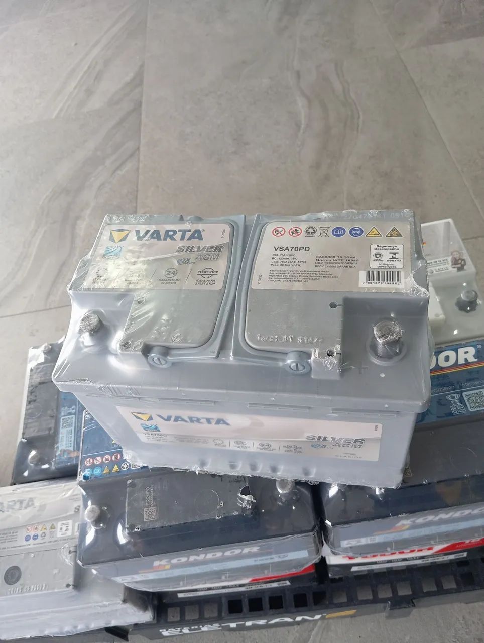Bateria Varta Silver AGM 70Ah - Nova  - Foto 2