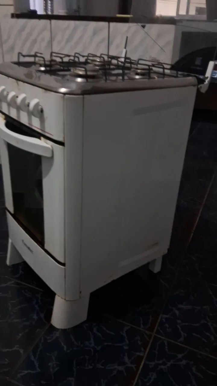 Fogao esmaltec 4 bocas - Foto 2