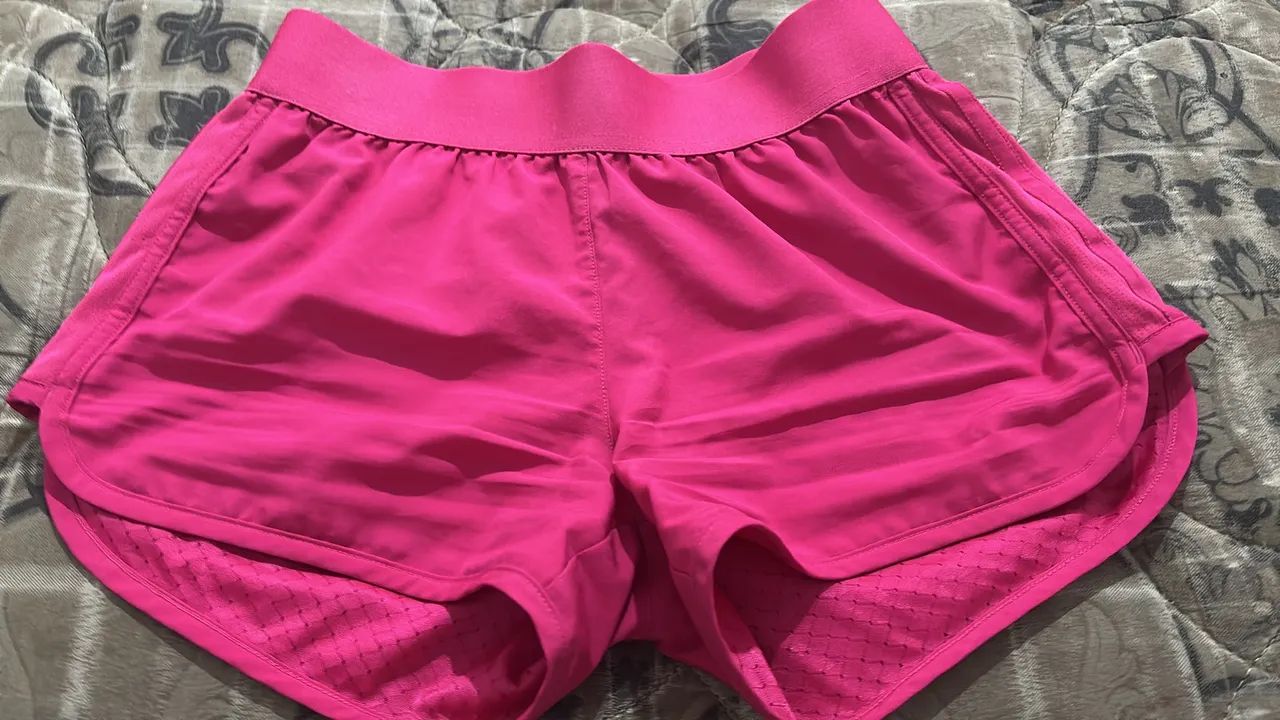 Short de corrida Adidas feminino rosa