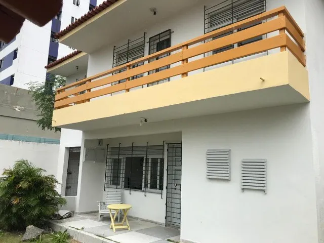 Vendo/Alugo Casa Nascente em Casa Caiada-Olinda na Área do Polo Médico