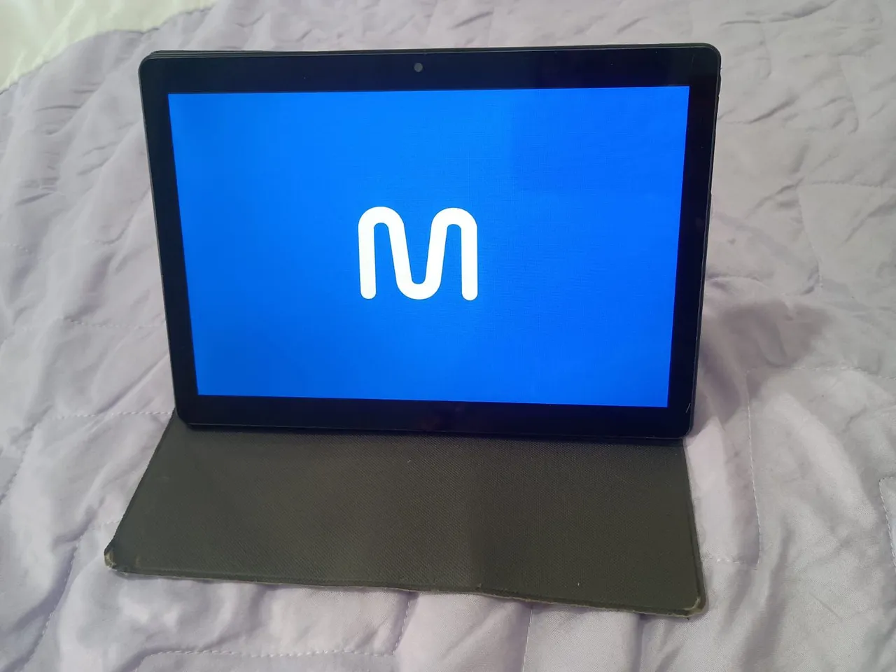 Tablet M10