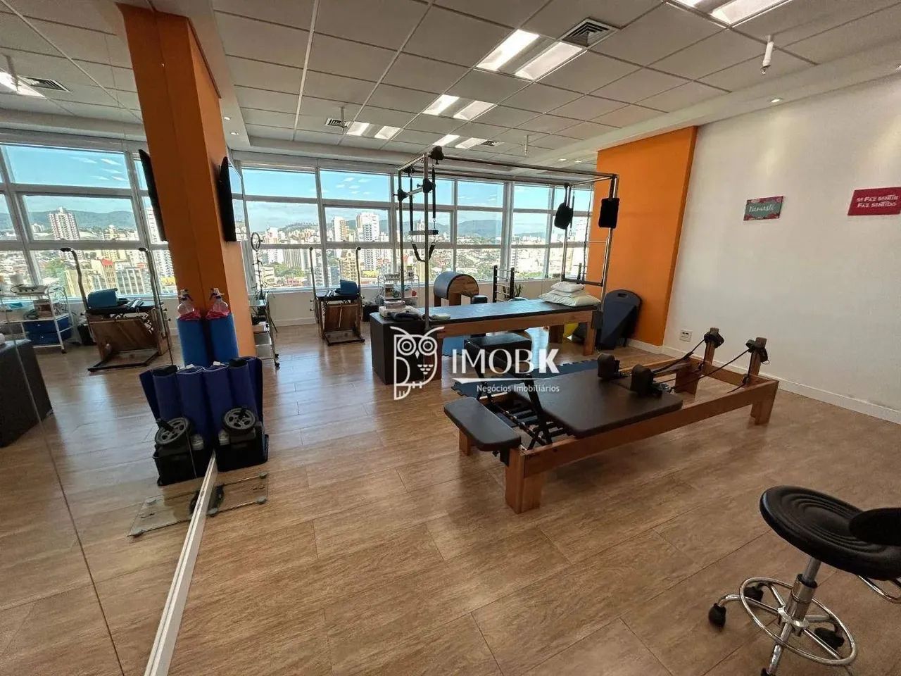 Linda Sala em prédio Comercial Golden Office Jundiaí