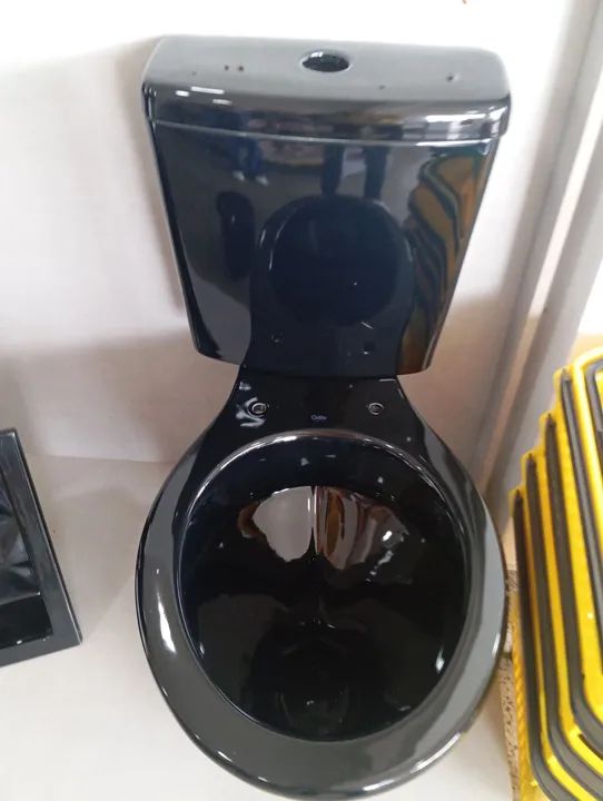 Conjunto de banheiro preto - vaso, pia e torneira - Foto 2