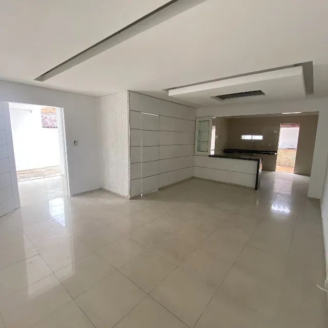 Casa com três quartos sendo um suíte - Jóquei - 108m²   - Foto 5
