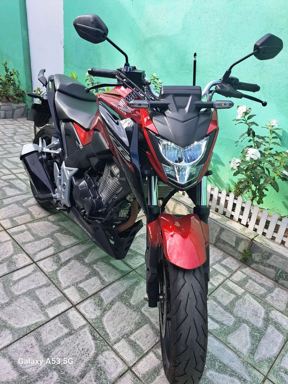 CB 300F  2025/2025 - Foto 4